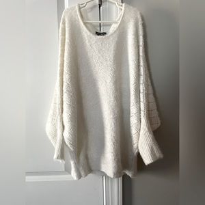 Lauren Michelle cream sweater